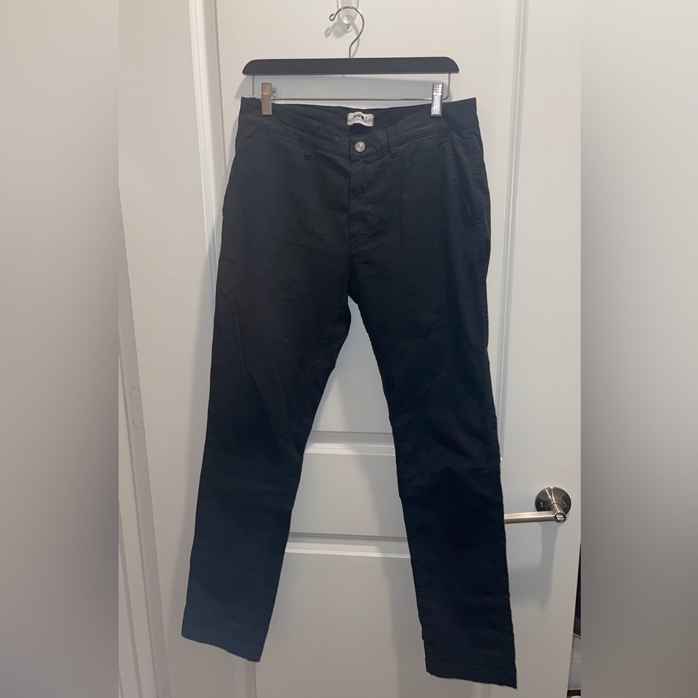 Black Panta